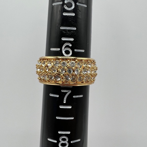 Gold & Rhinestone Ring - Picture 11 of 12